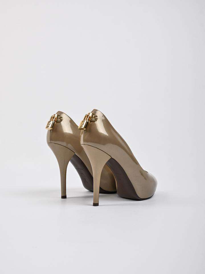 LOUIS VUITTON 'OH REALLY!' LIGHT BROWN PAT LEATHER OPEN TOE-HEELS PUMPS  35.5-5.5
