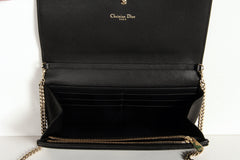 Christian Dior Diorama Wallet on chain
