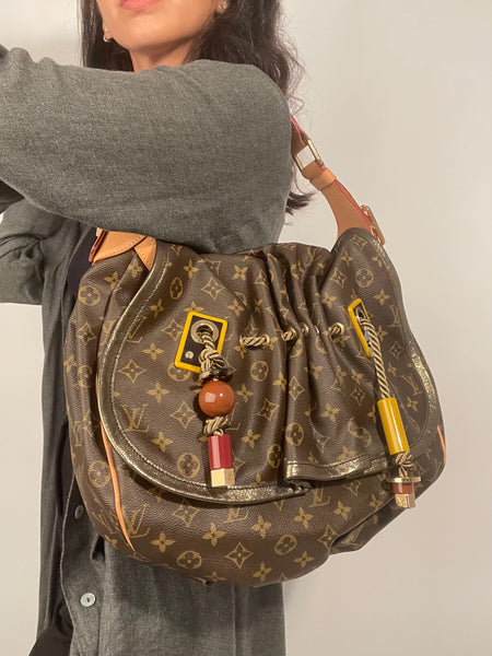 Louis Vuitton Kalahari Shoulder Bag – Brandsamsara